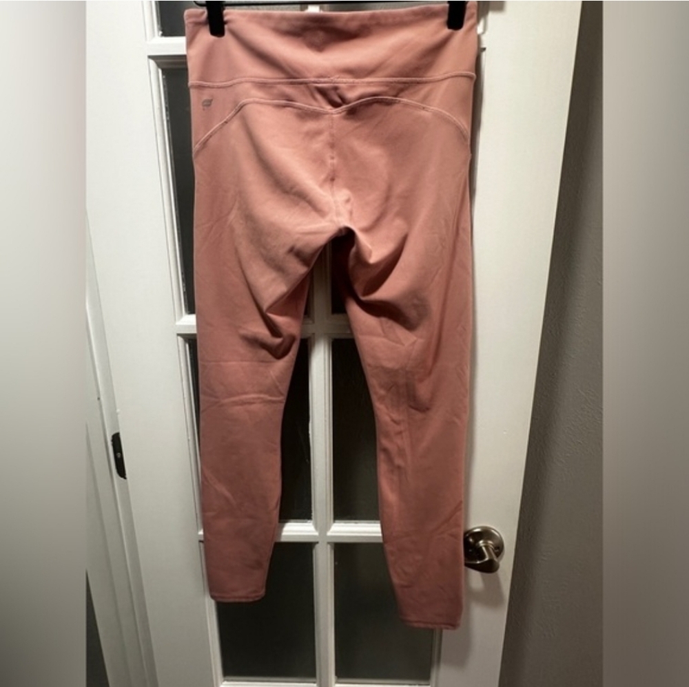 Fabletics Peach Leggings Size Small - Picture 3 of 5